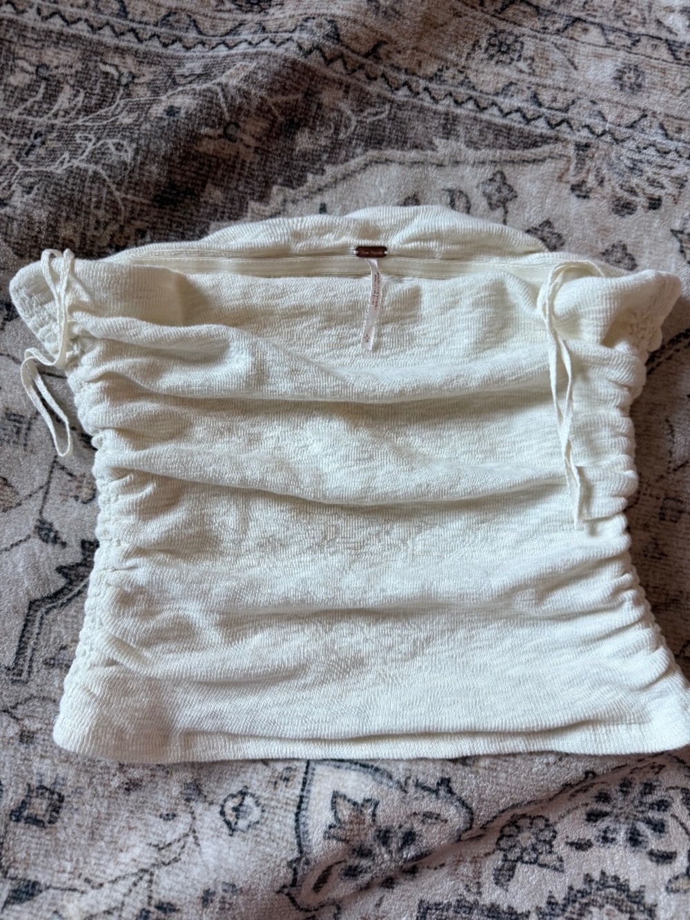Free People white Lacey tube top in size L